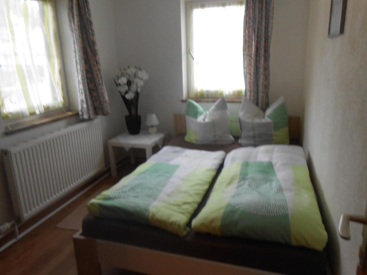 Landgasthof Oberlander Kirchbichl Bagian luar foto