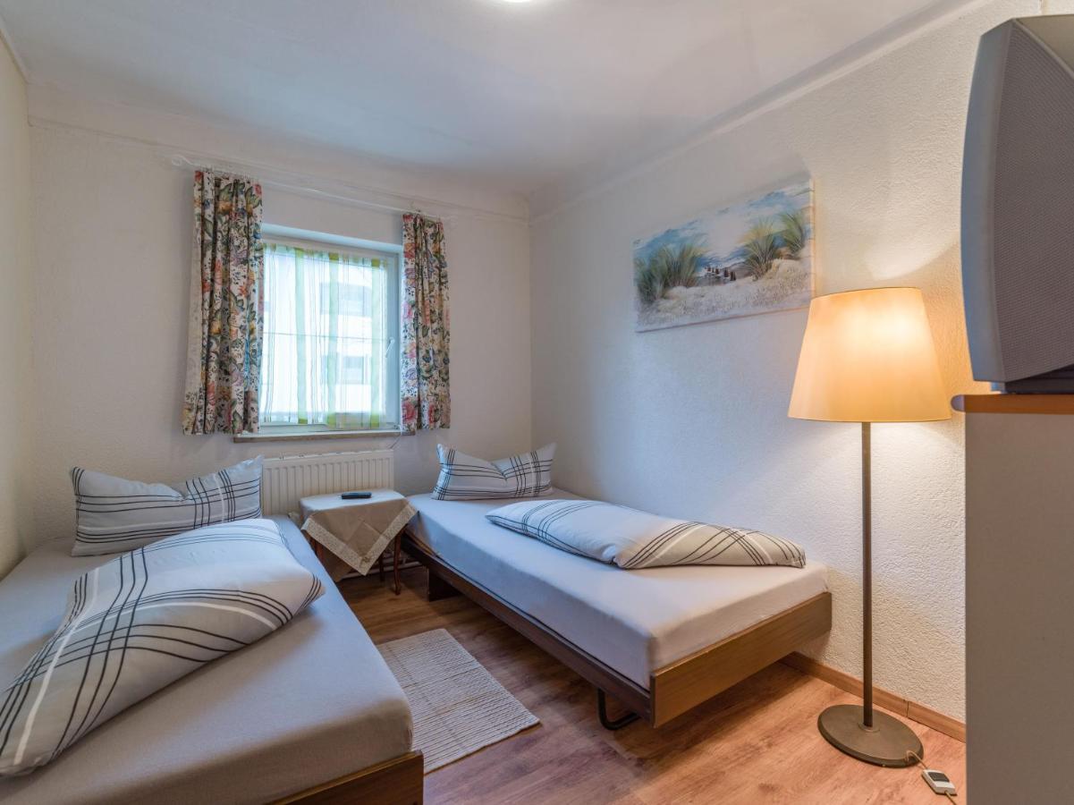 Landgasthof Oberlander Kirchbichl Bagian luar foto